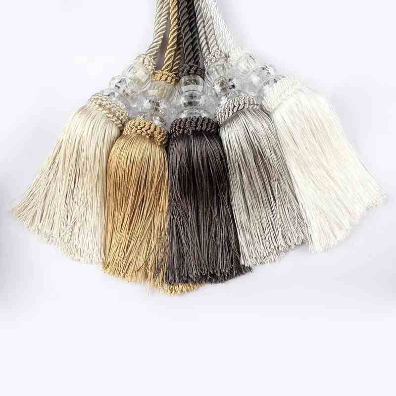 Élégante embrasse à rideau en corde à pompon